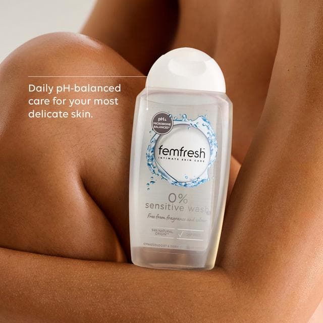 Femfresh Intimate Skin Care 0% Sensitive Fragrance & Wash Free 250ml - gallery image 2
