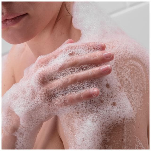Dove Advanced Care Deeply Nourishing Body Wash Shower Gel Travel Size 55ml - gallery image 2