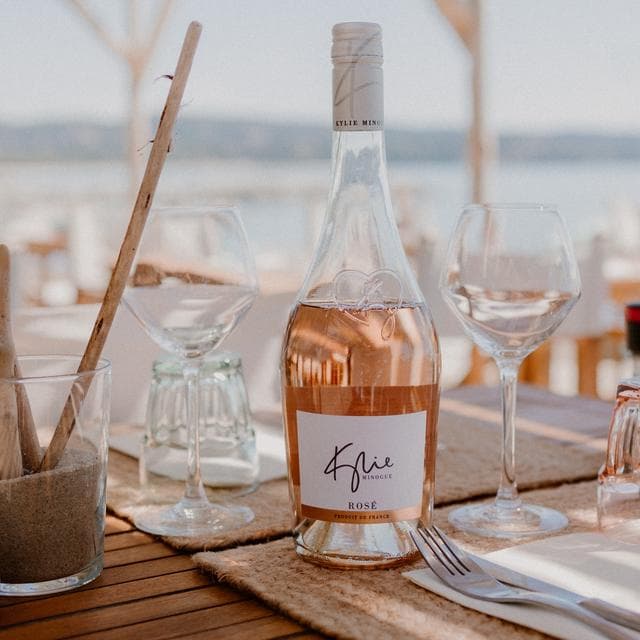 Kylie Minogue Rose Wine 75cl - gallery image 3