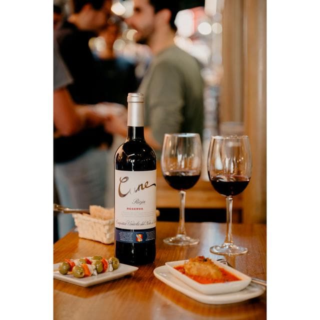 Cune Rioja Reserva Red Wine 75cl - gallery image 4