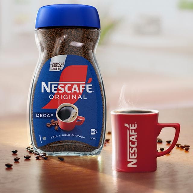 Nescafe Original Decaf Instant Coffee 300g - gallery image 3