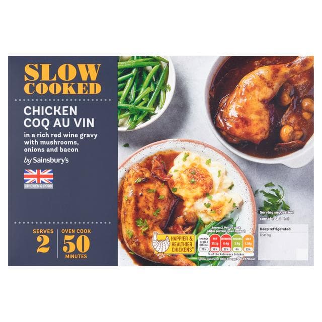 Sainsbury's Slow Cooked British Chicken Coq au Vin a Rich Red Wine Gravy with Mushrooms, Onions, & Bacon 620g (serves x2) - gallery image 1