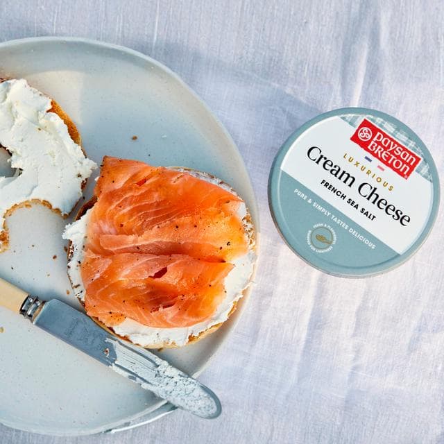Paysan Breton French Sea Salt Cream Cheese 150g - gallery image 2