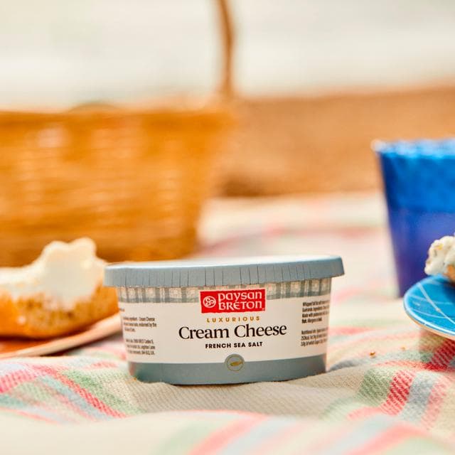 Paysan Breton French Sea Salt Cream Cheese 150g - gallery image 5
