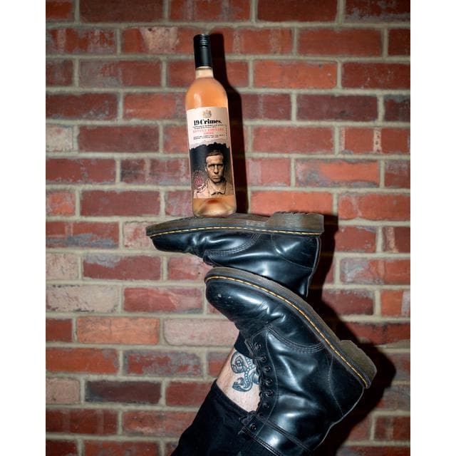 19 Crimes Revolutionary Rose Wine 75cl - gallery image 5