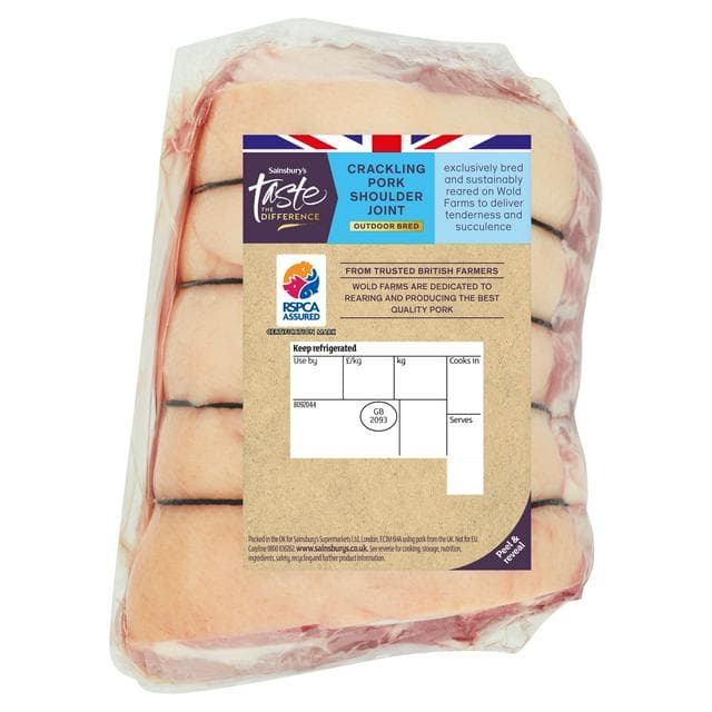 Sainsbury's British Fresh Outdoor Bred Pork Shoulder Joint, Taste the Difference (Approx 1.4kg) - gallery image 1