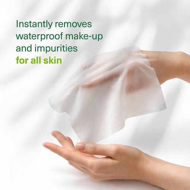 Simple Kind to Skin 25 Wipes Biodegradable Facial Cleansing Make-Up Remover Wipes - gallery image 2