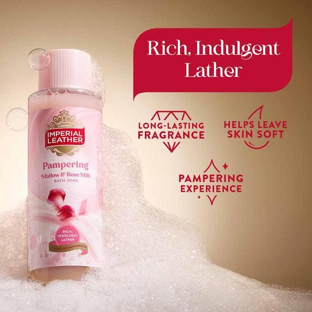 Imperial Leather Pampering Bath Soak Mallow & Rose Milk 500ml - gallery image 3