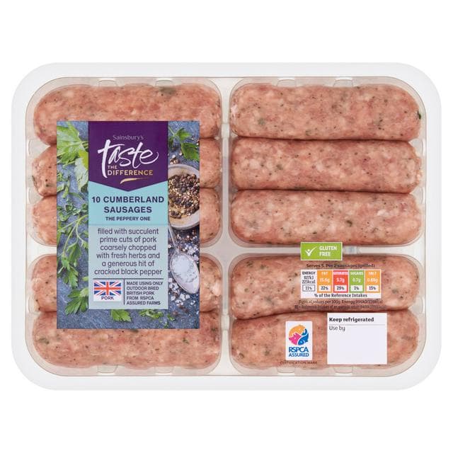 Sainsbury's Cumberland Sausages, Taste the Difference x10 667g - gallery image 1
