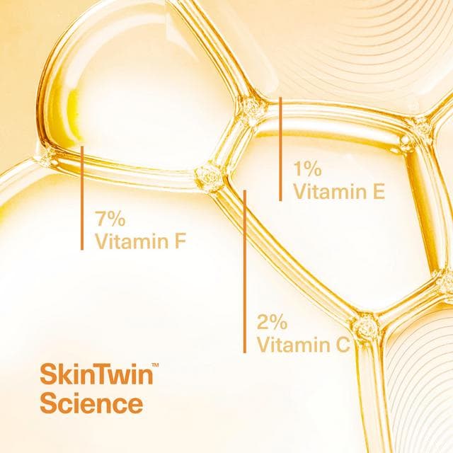 Simple 30ml Glow + 10% Vitamins C + E + F Serum - gallery image 3