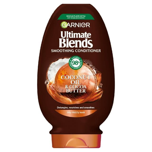 Garnier Ultimate Blends Coconut Oil & Cocoa Butter Vegan Conditioner for Frizzy & Curly Hair 400ml - gallery image 1