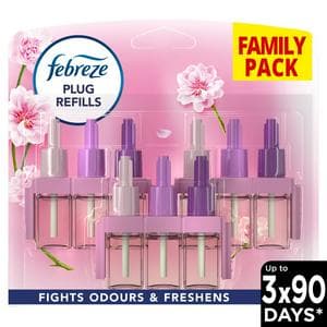 Febreze 3Volution Blossom & Breeze Air Freshener Plug In Refill Triple Pack 3x20ml