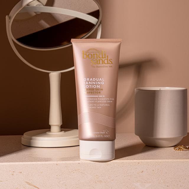 Bondi Sands Gradual Tanning Lotion Tinted Skin Perfector 150ml - gallery image 5