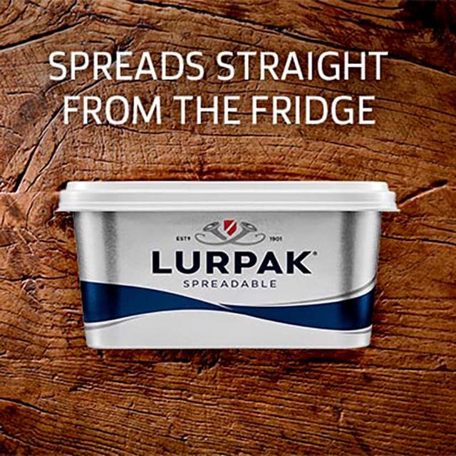 Lurpak Slightly Salted Spreadable Blend of Butter & Rapeseed Oil 400g - gallery image 3