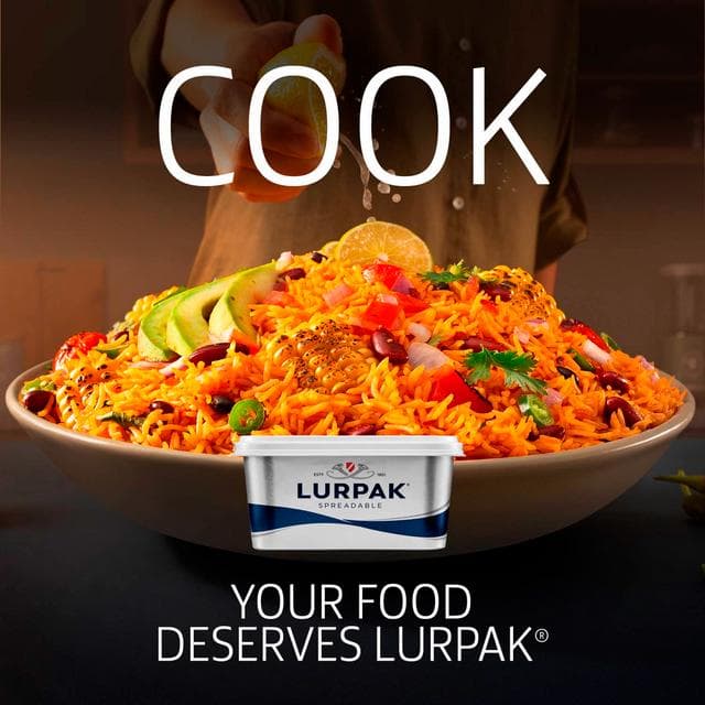 Lurpak Slightly Salted Spreadable Blend of Butter & Rapeseed Oil 400g - gallery image 5