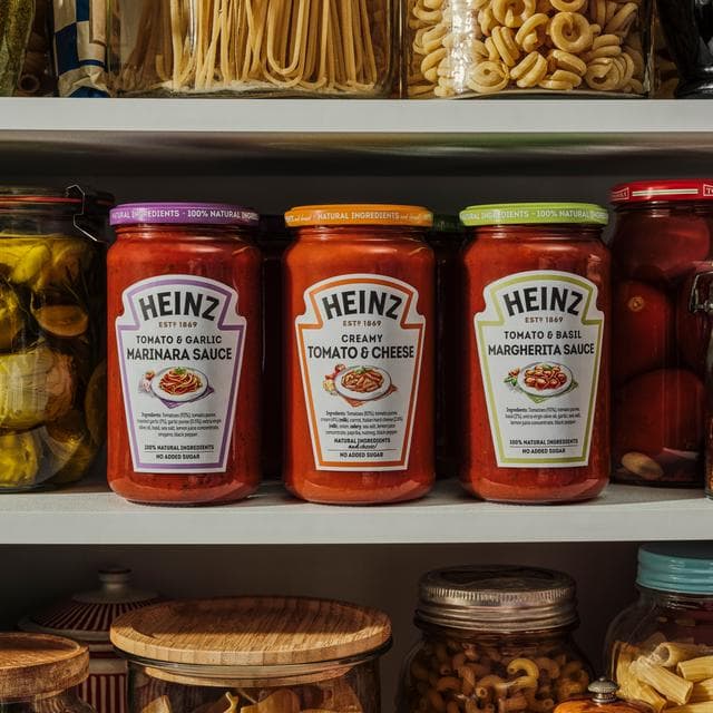 Heinz 490g Tomato & Basil Margherita Pasta Sauce - gallery image 2