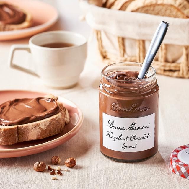 Bonne Maman Hazelnut Chocolate Spread 360g - gallery image 2
