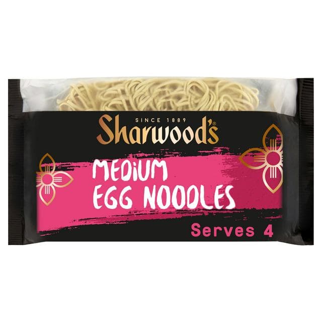 Sharwood's Medium Egg Noodles 226g - gallery image 1