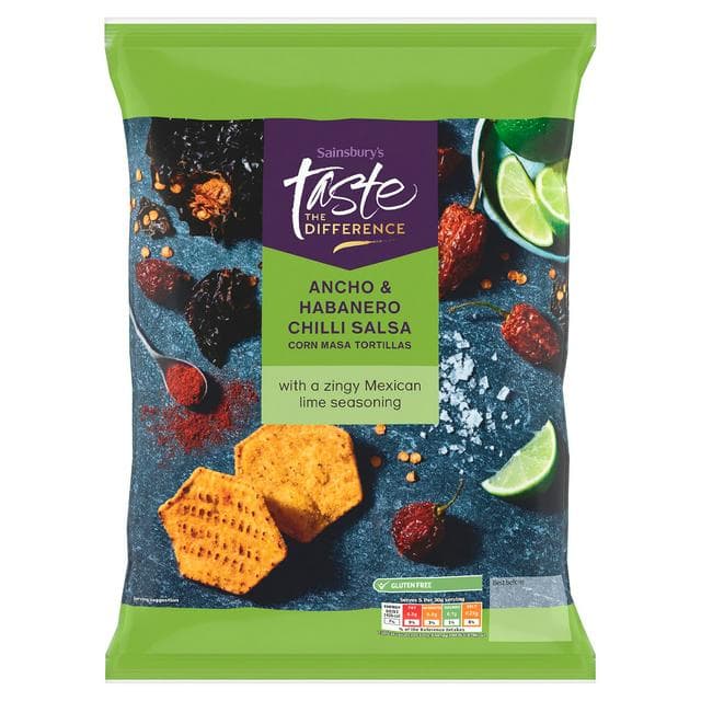 Sainsbury's 150g Ancho & Habanero Chilli Salsa Corn Masa Tortilla Chips, Taste the Difference - gallery image 1