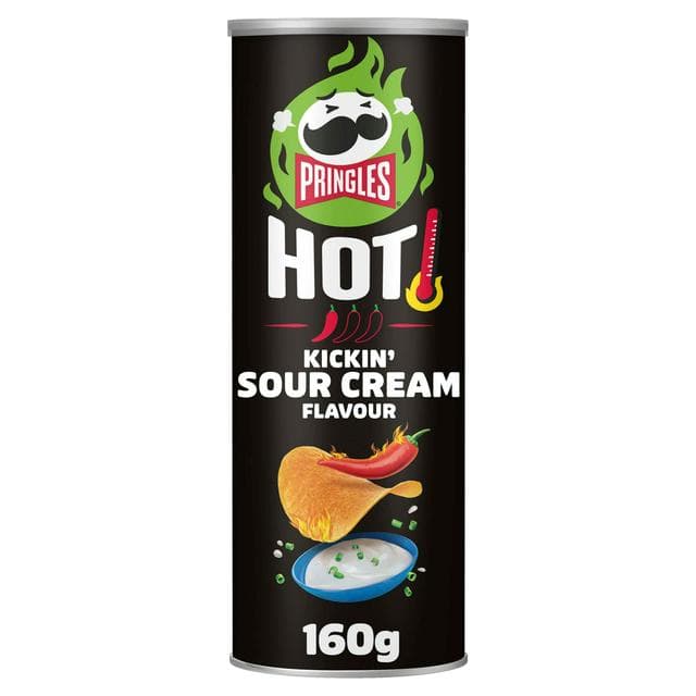 Pringles Hot Kickin' Sour Cream Sharing Crisps 160g - gallery image 1