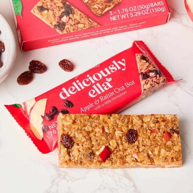 Deliciously Ella 50g Apple & Raisin Oat Bar - gallery image 3