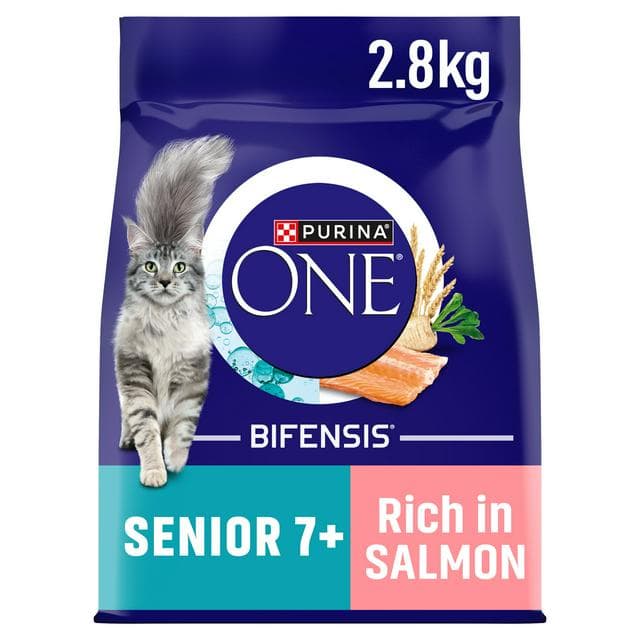 Purina One Senior 7+ Salmon Dry Cat Food 2.8kg - gallery image 1
