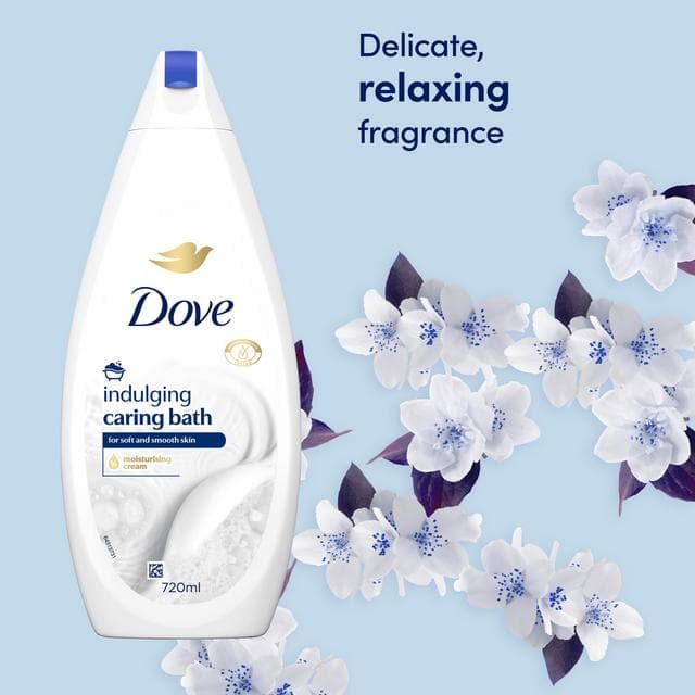 Dove Bath Soak Indulging Cream 720ml - gallery image 3