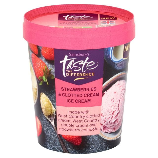 Sainsbury's Strawberries & Clotted Cream Ice Cream, Taste the Difference 480ml - gallery image 1