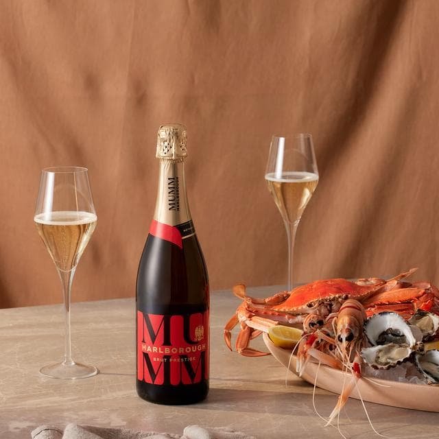 Mumm Marlborough Brut Prestige Sparkling Wine 75cl - gallery image 4