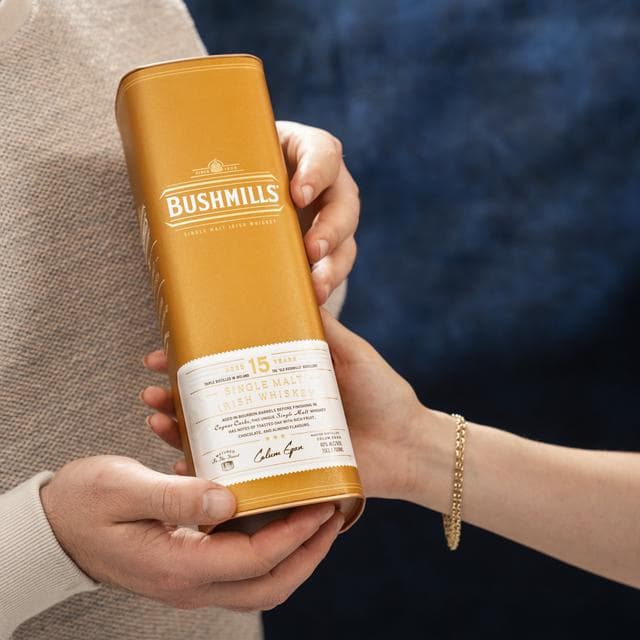 Bushmills 15 Year Old Single Malt Irish Whiskey 70cl - gallery image 3