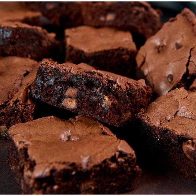Mr Kipling Signature 379g Baking Triple Chocolate Brownie Cake Mix - gallery image 4