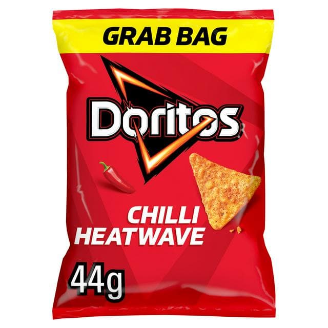 Doritos 44g Chilli Heatwave Crisps Grab Bag Tortilla Chips - gallery image 1