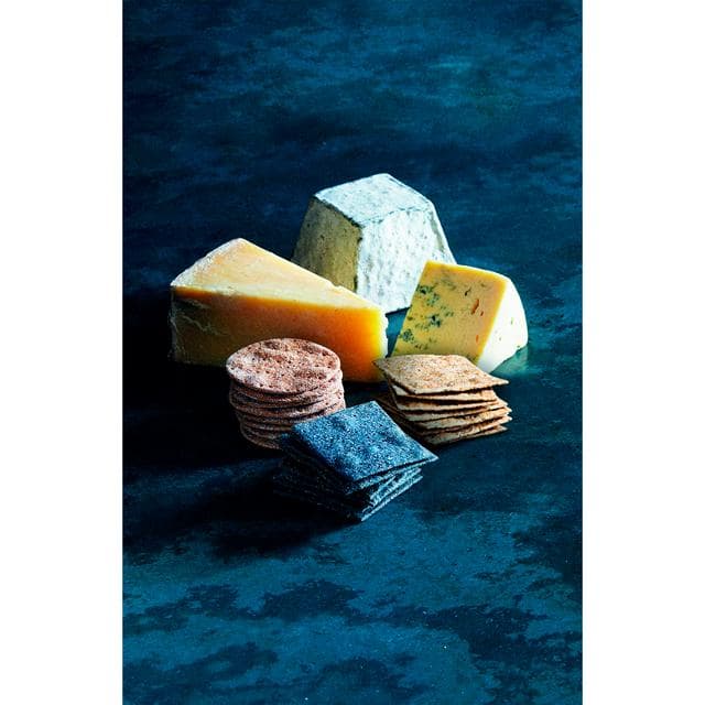 Peter's Yard Sourdough Crackers Selection Box 270g - gallery image 4