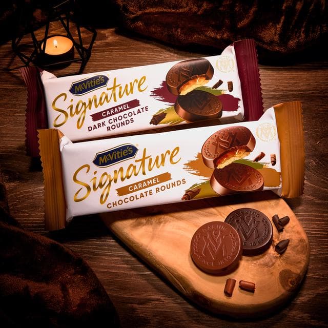 McVitie's Signature Caramel Chocolate Rounds Biscuits 109g - gallery image 4