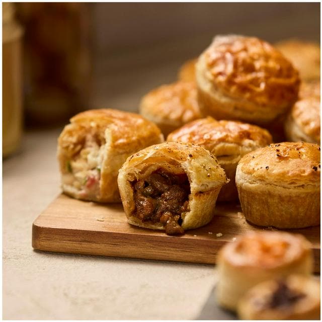 Sainsbury's Mini Pies & Vol Au Vent Sharing Selection, Taste the Difference (48 Pieces) - gallery image 2
