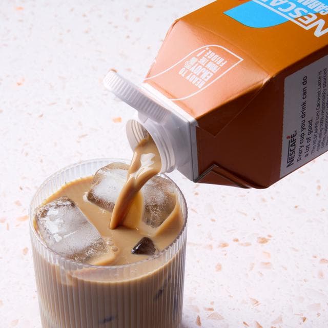 Nescafe Iced Coffee Caramel Flavour Latte Multiserve 750ml - gallery image 3