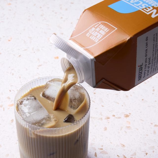 Nescafe Iced Coffee Caramel Flavour Latte Multiserve 750ml - gallery image 4