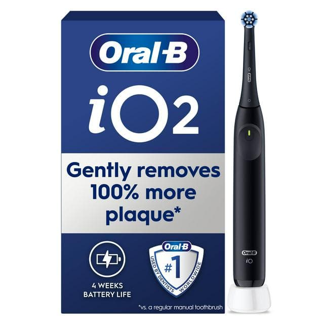 Oral-B iO2 Night Black Electric Toothbrush - gallery image 1