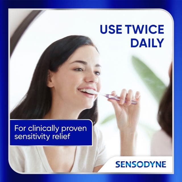 Sensodyne Clinical Repair Deep Clean Sensitive Toothpaste 75ml - gallery image 5