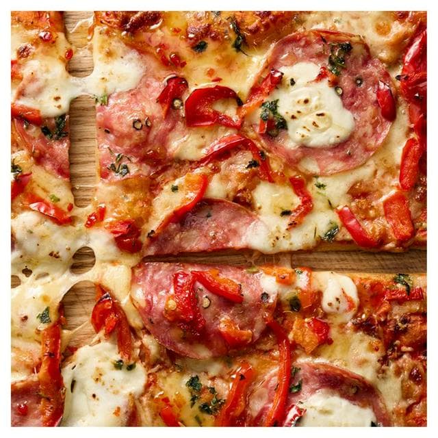 Sainsbury's 2 x Mozzarella Marinated Tomato & Pesto Thin & Crispy Pizza, Taste the Difference 1.1kg - gallery image 3