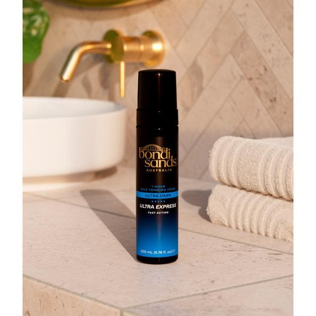 Bondi Sands Self Tanning Foam One Hour Express Ultra Dark 200ml - gallery image 2