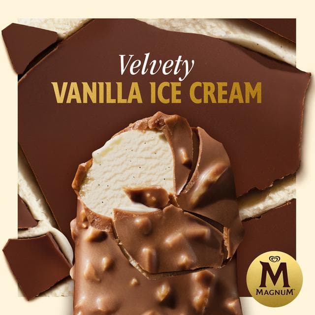 Magnum Mini Classic 10 x 55ml Almond & White Chocolate Ice Cream Sticks - gallery image 5