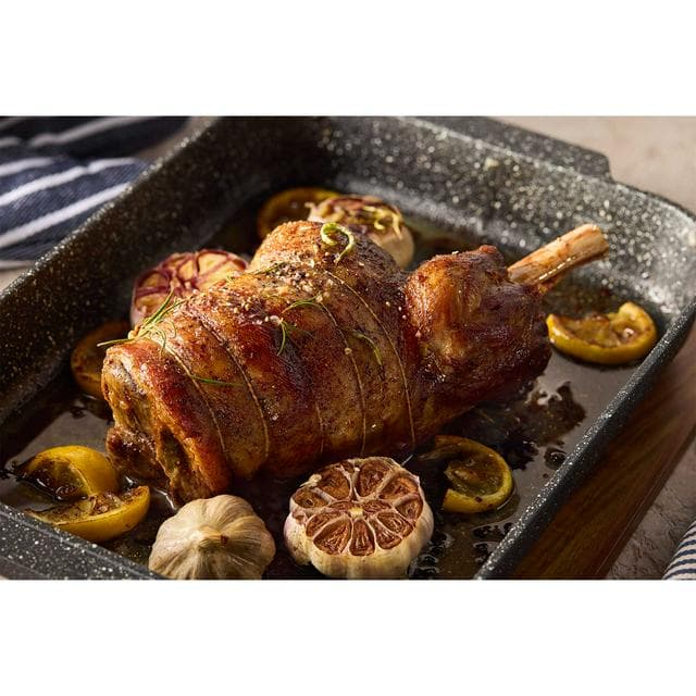 Sainsbury's Welsh Hill Carvery Lamb Shoulder, Taste the Difference (Approx. 1.4kg) - gallery image 2
