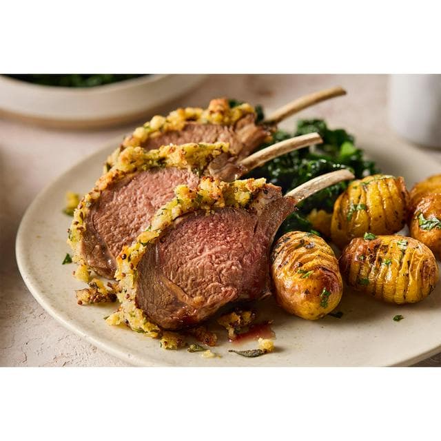 Sainsbury's Welsh Hill Rib Rack of Lamb, Taste the Difference (Approx. 350g) - gallery image 2