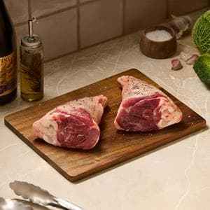 Sainsbury's 1.8kg Welsh Hill Lamb Shanks, Taste the Difference