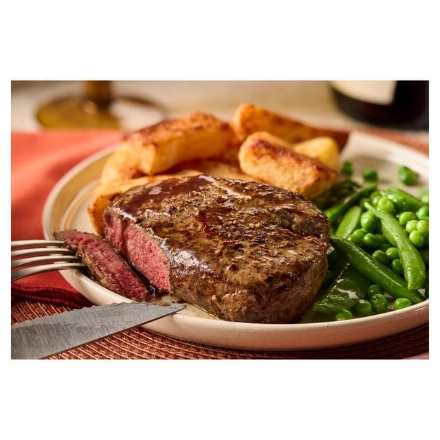 Sainsbury's 4 x 170g Aberdeen Angus Fillet Steaks, Taste the Difference - gallery image 2