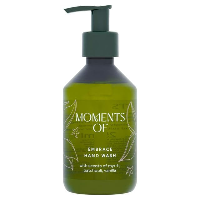Moments Of Embrace 255ml Hand Wash - gallery image 1
