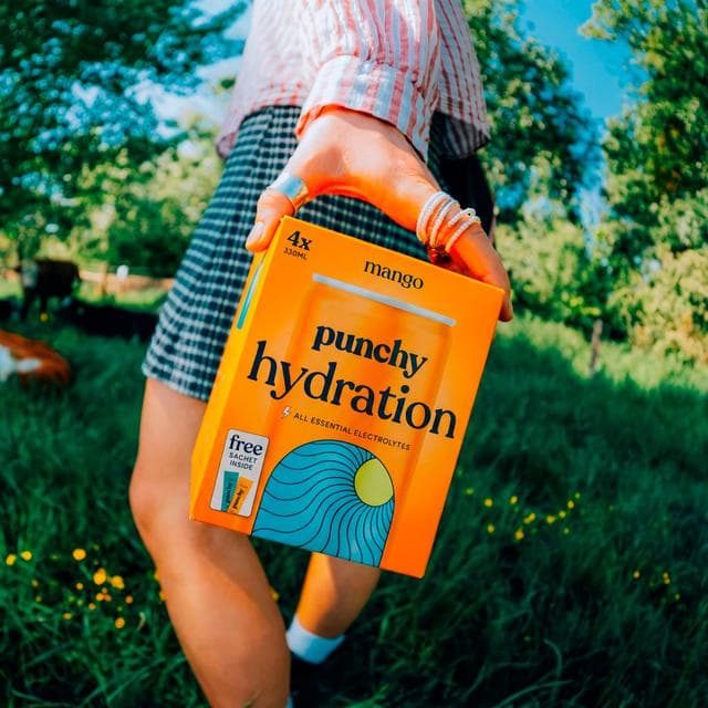 Punchy Hydration 4 x 330ml Mango Electrolyte Drinks - gallery image 5