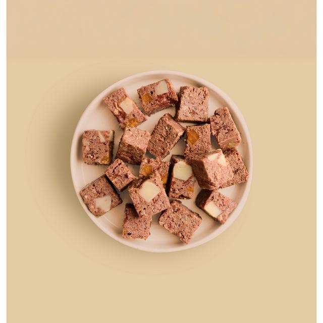 Sainsbury's Natures Goodness Adult Beef Dog Food 150g - gallery image 3