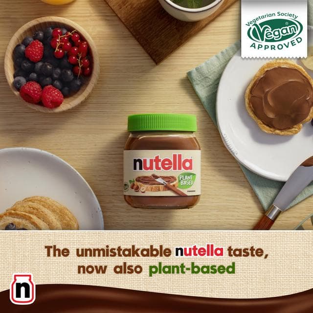 Nutella Plant Based Hazelnut & Chocolate Spread 350g - gallery image 2